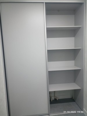 Шкаф купе Ламарти (серый)