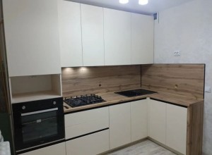 Встроенная посудомоечная машина в подарок при заказе кухни